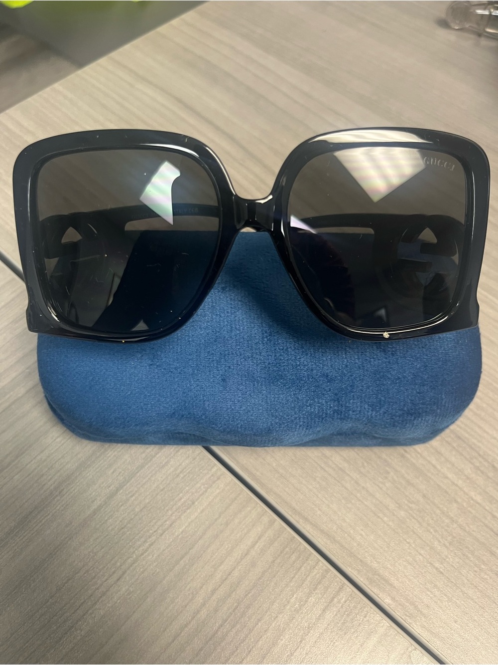 GG Design Women's Oversized Square Black Sunglasses